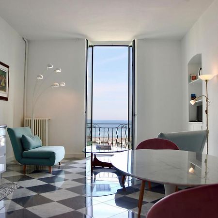 "Le Grand Hotel" Prestigieux Et Unique, Vue Mer Menton Exterior foto
